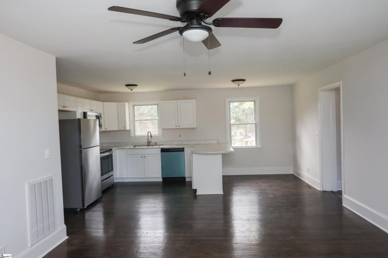 Property image 4 at 117 Monaview Circle, Greenville, SC 29617