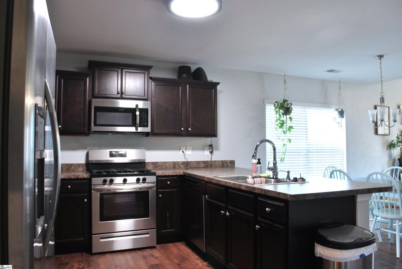 Property image 5 at 727 Streamside Drive, Piedmont, SC 29673