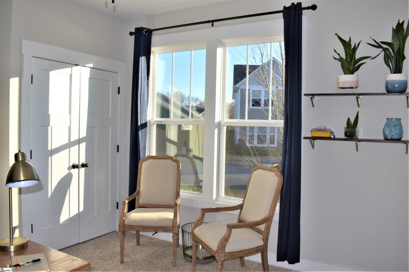 Property image 4 at 403 Dewy Meadows Drive, Taylors, SC 29687