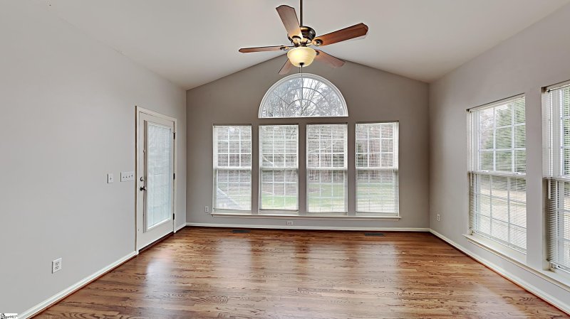 Property image 5 at 102 Carsons Pond Drive, Simpsonville, SC 29681