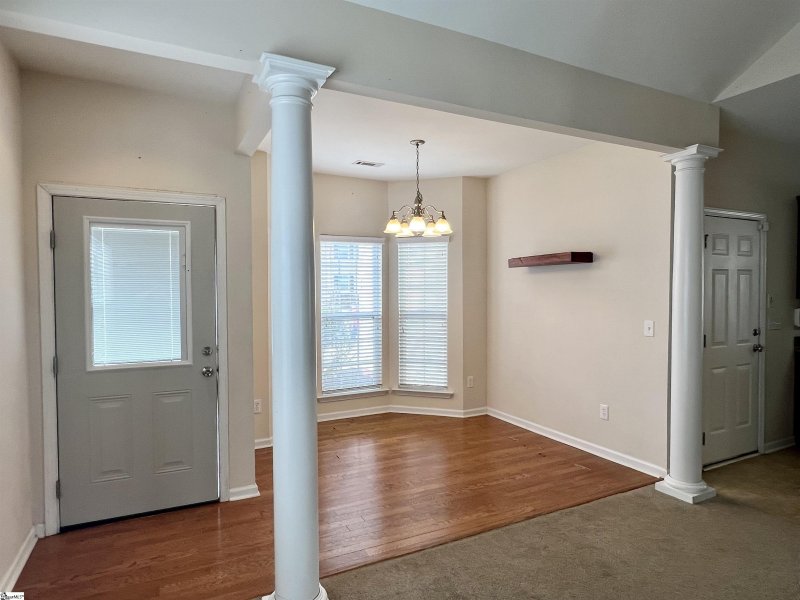 Property image 3 at 233 Dellwood Drive, Spartanburg, SC 29301