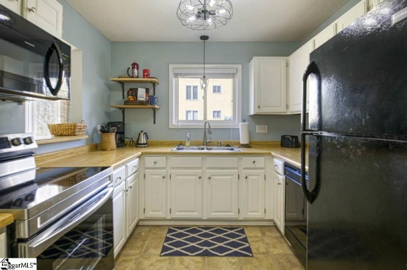 Property image 4 at 1804 Northlake Drive, Anderson, SC 29625