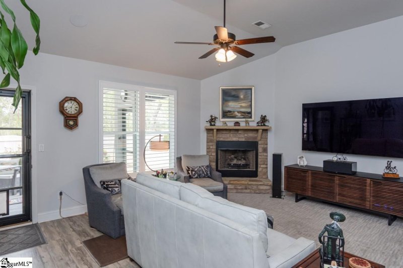 Property image 5 at 505 E Czardas Way, Woodruff, SC 29388