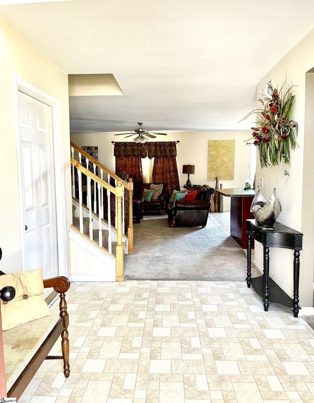 Property image 2 at 28 Kavanagh Court, Greenville, SC 29611