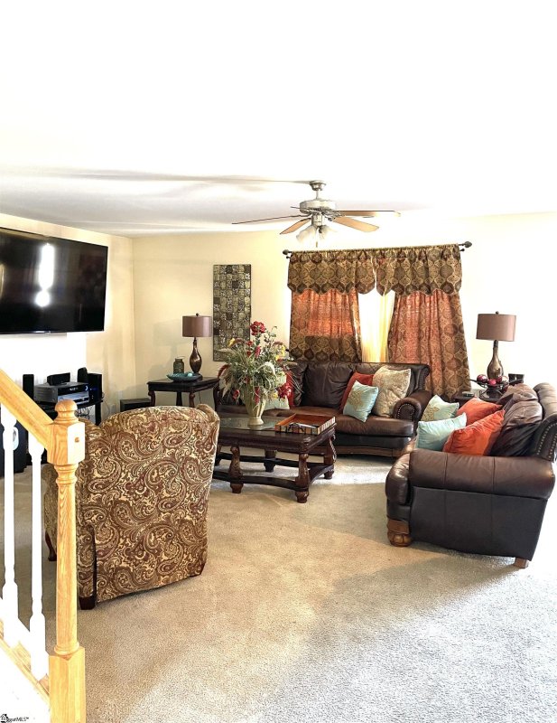 Property image 4 at 28 Kavanagh Court, Greenville, SC 29611