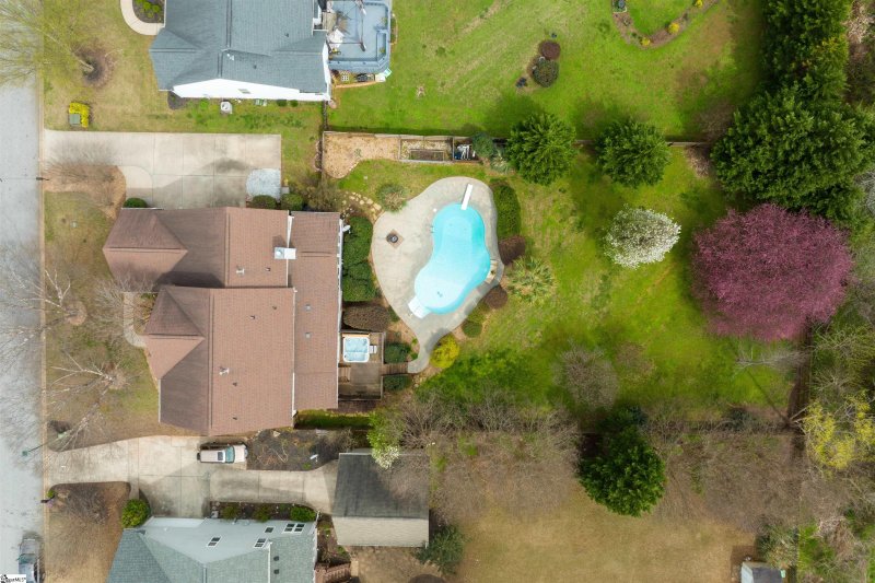 Property image 2 at 108 Pond Terrace Lane, Simpsonville, SC 29681-3638