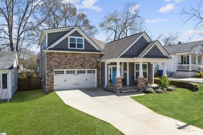 Property image 2 at 117 Cumberland Avenue, Greenville, SC 29607