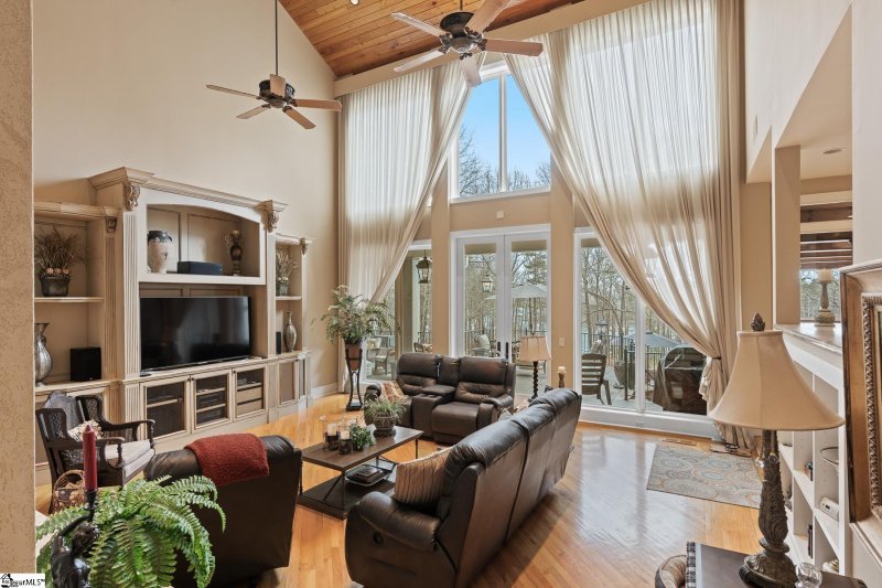 Property image 5 at 200 Paradise Circle, Townville, SC 29689