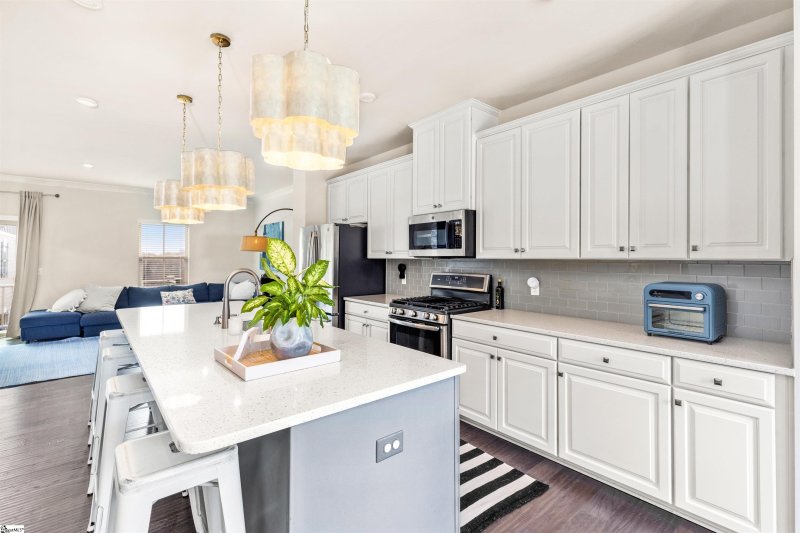 Property image 2 at 2 Tytan Court, Greenville, SC 29609