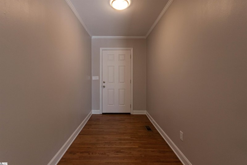 Property image 3 at 7 ALPINE Drive, Taylors, SC 29687