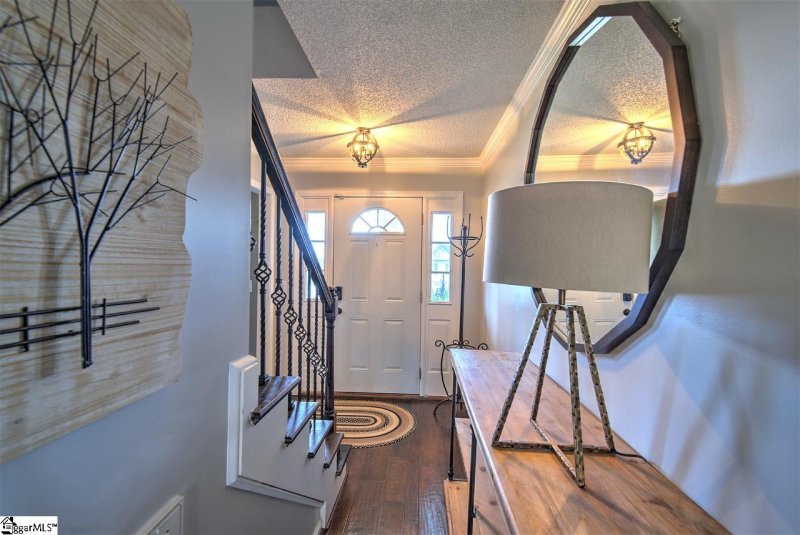 Property image 5 at 402 Foxfire Drive, Simpsonville, SC 29680