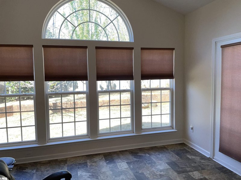 Property image 5 at 8 Alamosa Court, Simpsonville, SC 29681