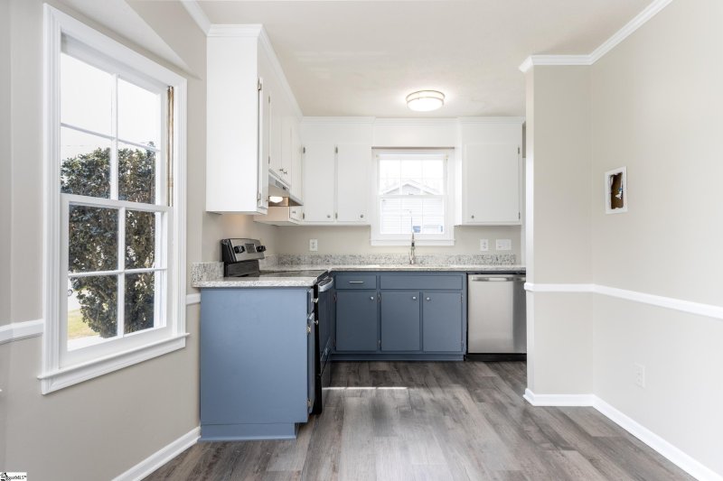 Property image 3 at 104 N CELESTIAL Drive, Greer, SC 29651