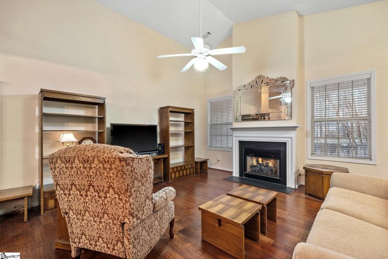 Property image 3 at 822 Terrace Creek Drive, Duncan, SC 29334