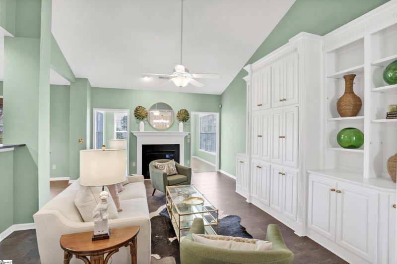 Property image 4 at 114 Wild Thorn Lane, Greenville, SC 29615