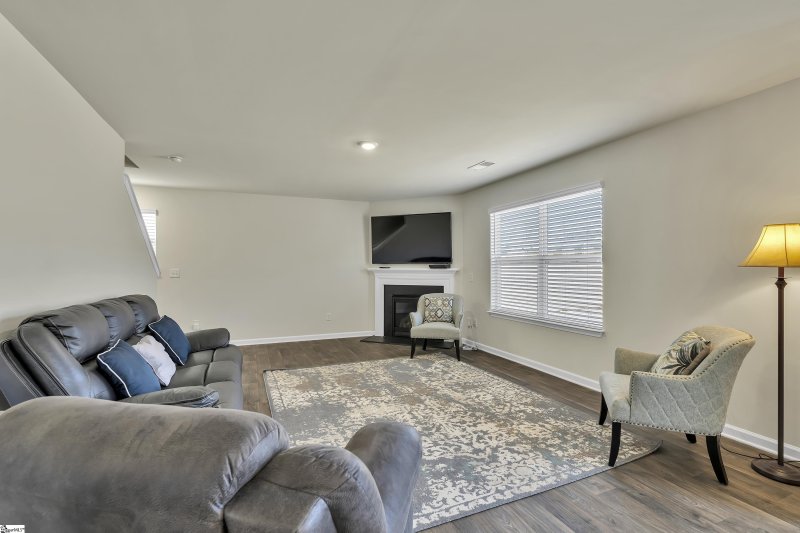 Property image 4 at 136 Poplarville Drive, Piedmont, SC 29673