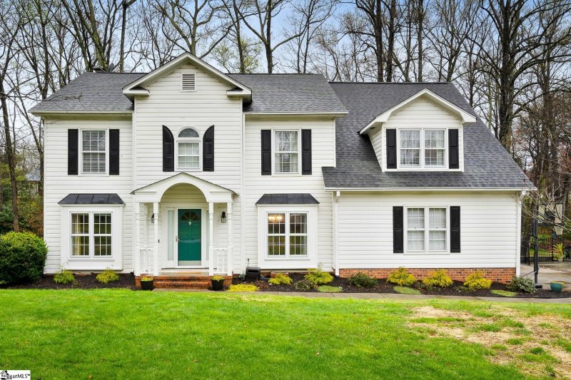 Property image 2 at 111 Crosswinds Street, Greer, SC 29650