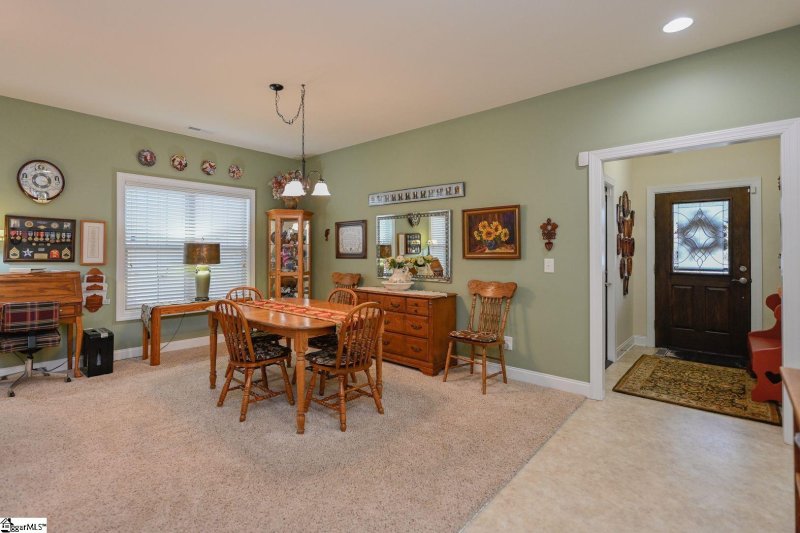 Property image 2 at 18 Shady Hollow Lane, Greer, SC 29651