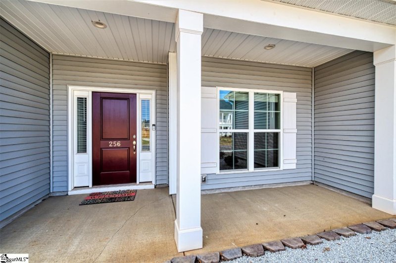 Property image 2 at 256 Crestgate Way, Easley, SC 29642