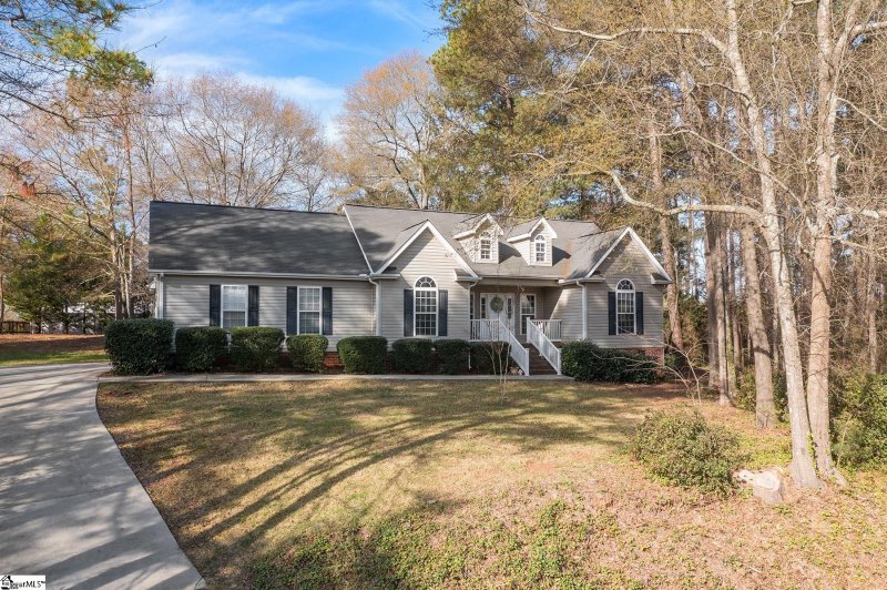 Property image 3 at 703 Club Drive, Anderson, SC 29626