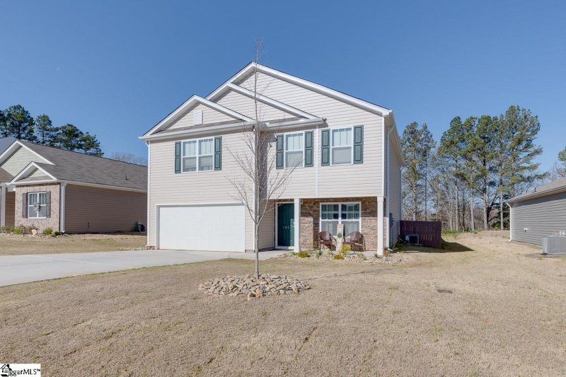Property image 2 at 105 Rogers Knoll Lane, Pelzer, SC 29669