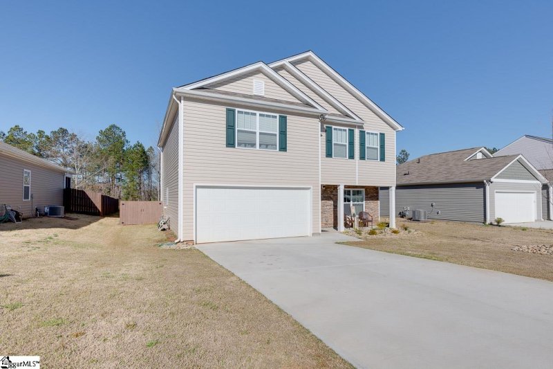 Property image 3 at 105 Rogers Knoll Lane, Pelzer, SC 29669