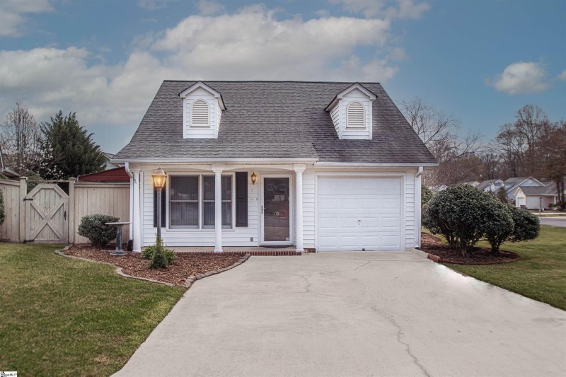 113 Cobblestone Court