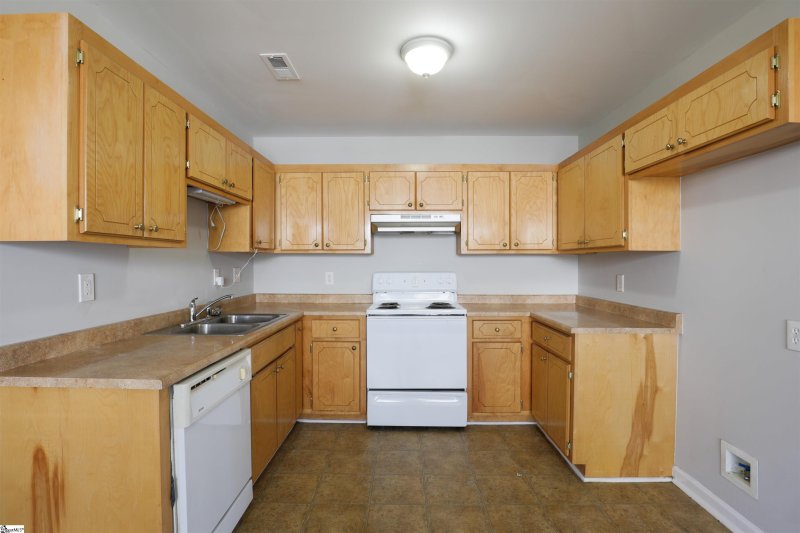 Property image 4 at 101 Old Paris Mountain Road, Greenville, SC 29609