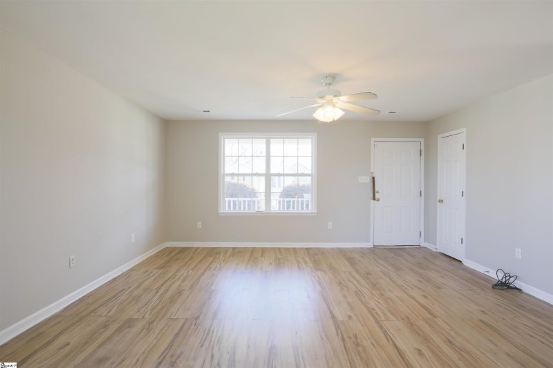 Property image 5 at 101 Old Paris Mountain Road, Greenville, SC 29609