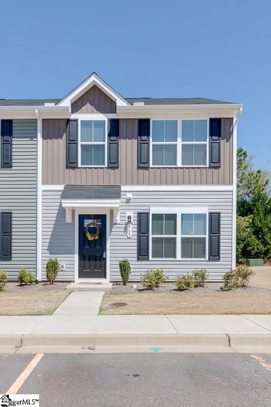 Property image 2 at 565 Hampton Townes Drive, Greenville, SC 29617