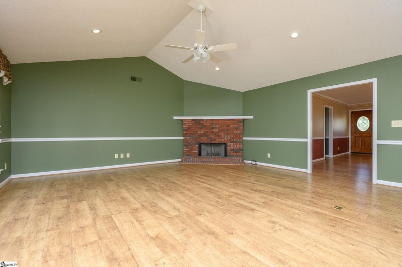 Property image 5 at 407 Poplar Ridge Road, Simpsonville, SC 29681