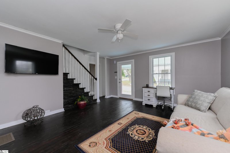 Property image 3 at 15 Inglesby Street, Greer, SC 29650