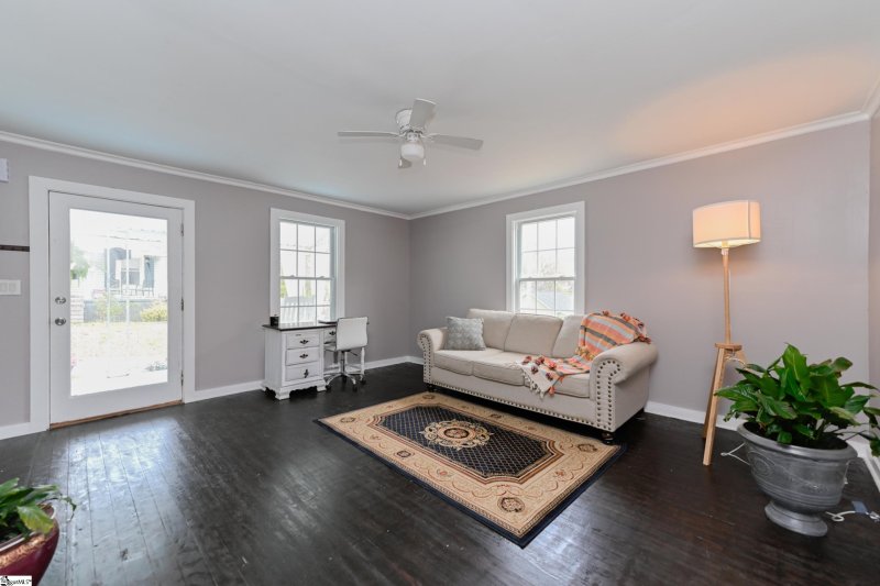Property image 4 at 15 Inglesby Street, Greer, SC 29650