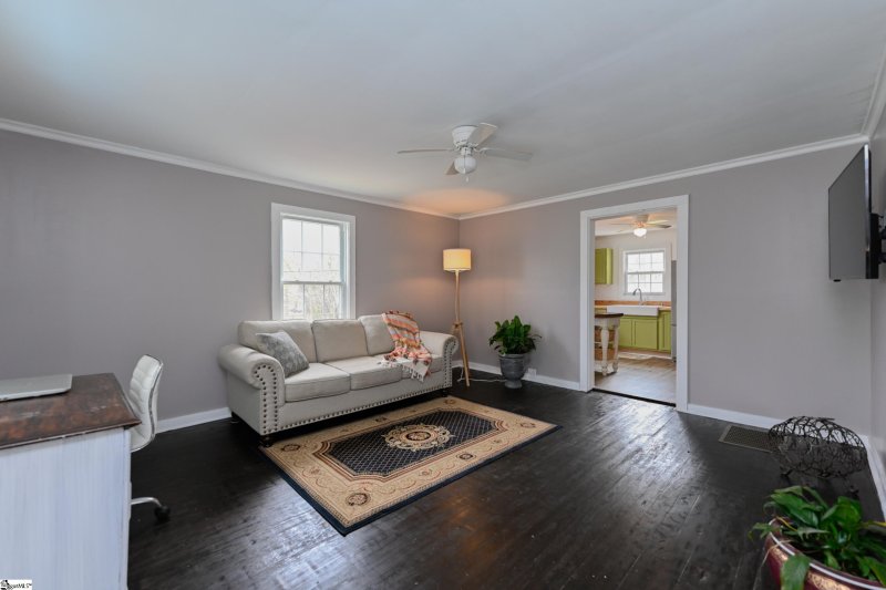 Property image 5 at 15 Inglesby Street, Greer, SC 29650