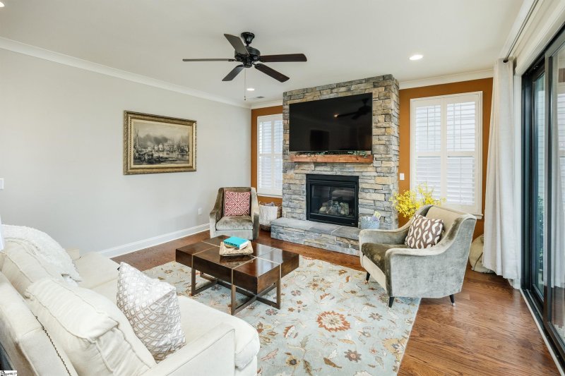 Property image 4 at 602 Torridon Lane, Simpsonville, SC 29681