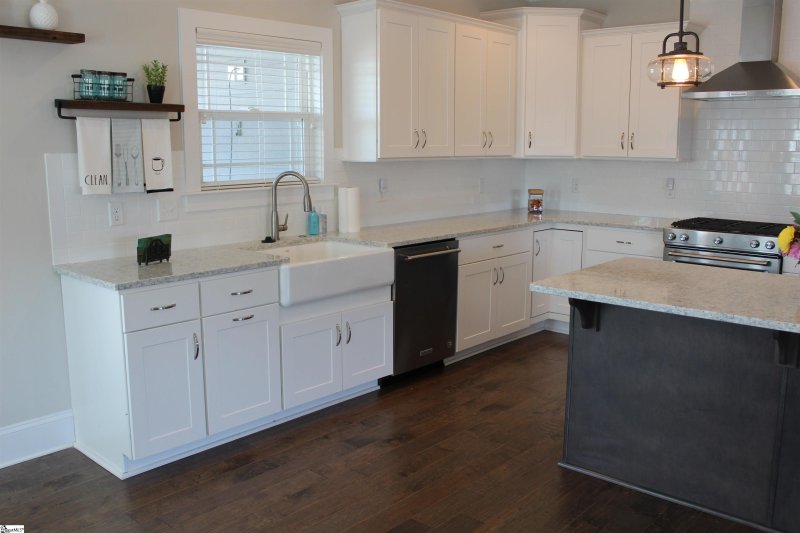 Property image 4 at 100 Kirklen Lane, Taylors, SC 29687