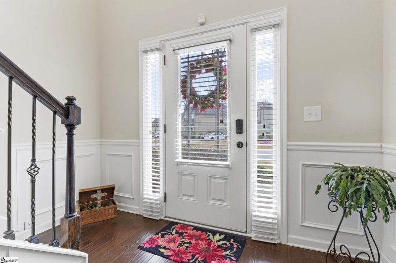 Property image 3 at 106 Deer Drive, Greenville, SC 29611