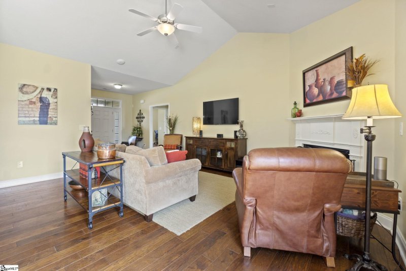 Property image 5 at 105 Wallhaven Drive, Greer, SC 29651