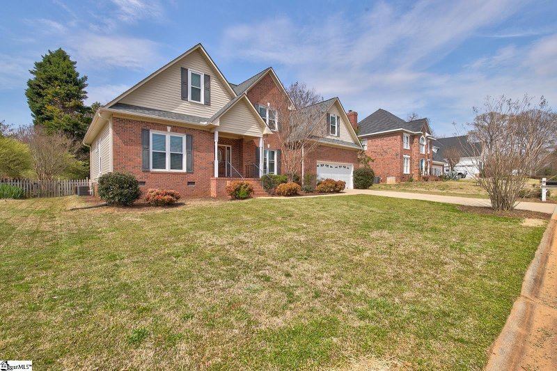 Property image 4 at 204 Brushy Meadows Drive, Greer, SC 29650