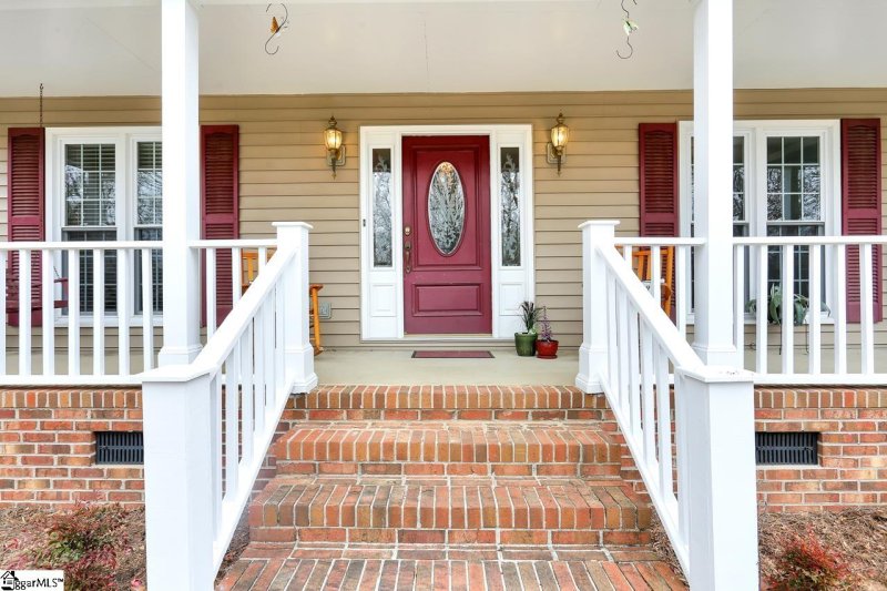 Property image 3 at 9 Ashley Lane, Taylors, SC 29687