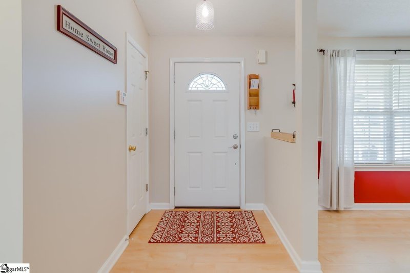 Property image 5 at 4 Georgia Belle Lane, Greer, SC 29650