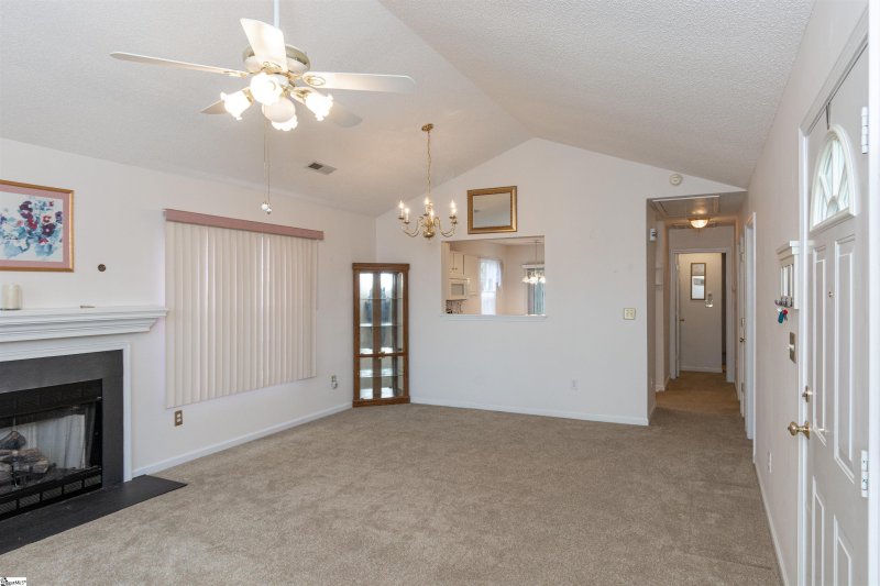 Property image 3 at 1 Enoree View Drive, Greer, SC 29650