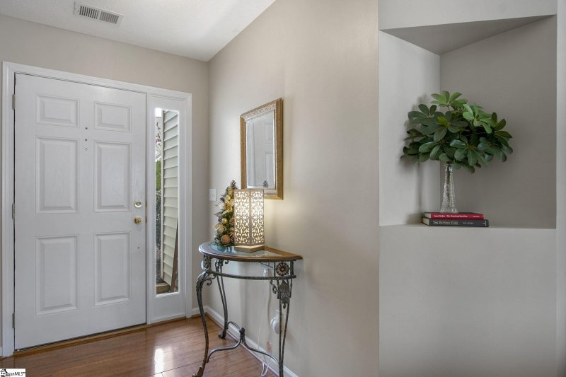 Property image 5 at 11 War Admiral Way, Greenville, SC 29617