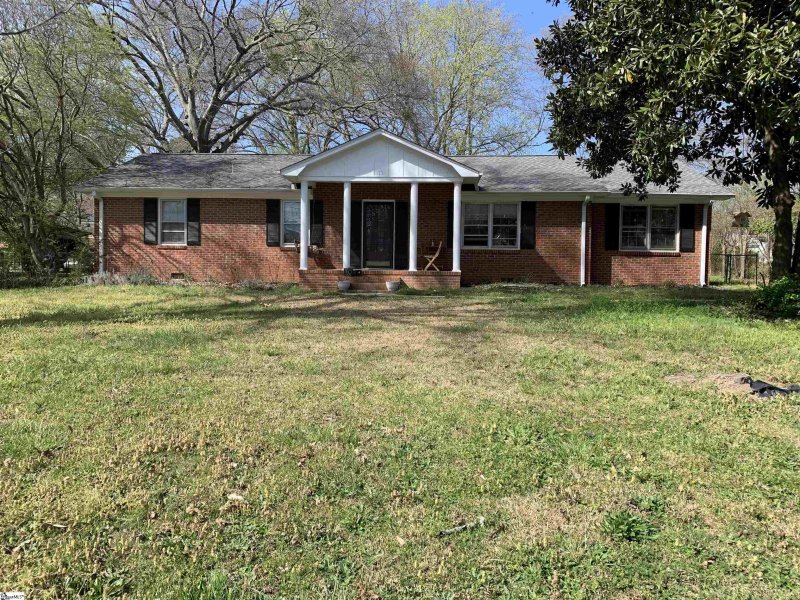 11 Woodleigh Drive