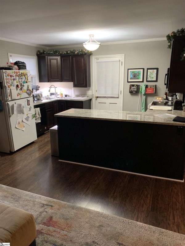 Property image 2 at 11 Woodleigh Drive, Taylors, SC 29687-3658