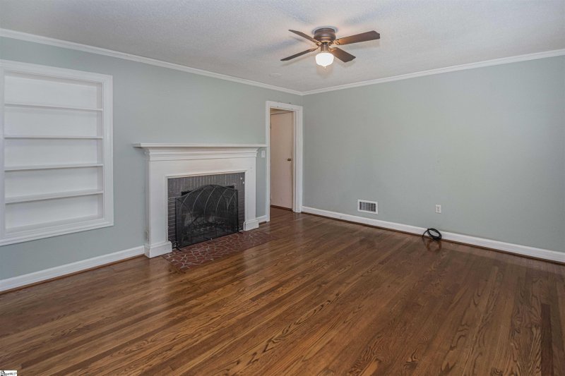 Property image 5 at 36 Blackburn Street, Greenville, SC 29607