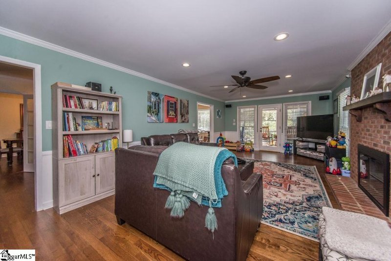 Property image 5 at 107 Afton Drive, Spartanburg, SC 29301