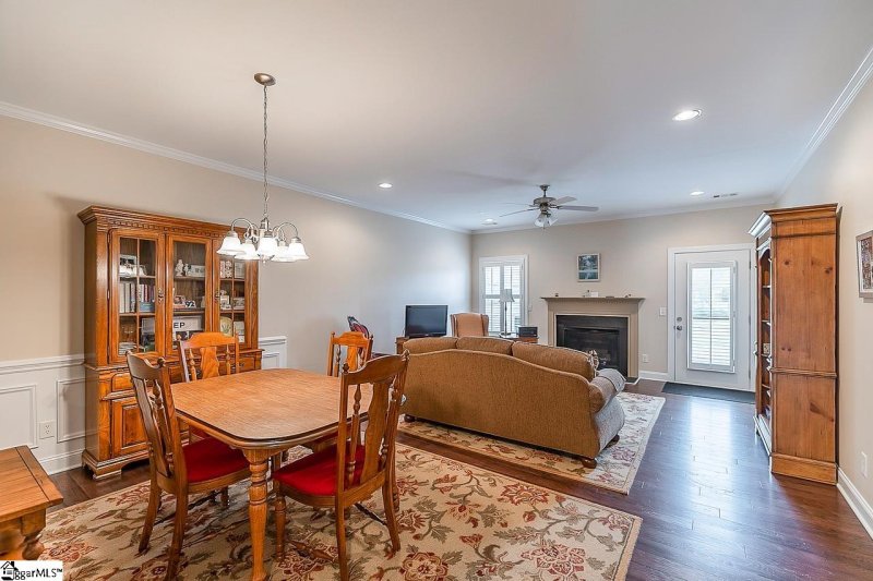 Property image 5 at 246 Louisville Drive, Greenville, SC 29607