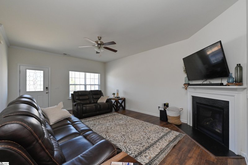 Property image 3 at 440 All Seasons Drive, Boiling Springs, SC 29316