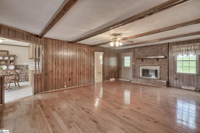 Property image 5 at 204 Woodward Way, Easley, SC 29640